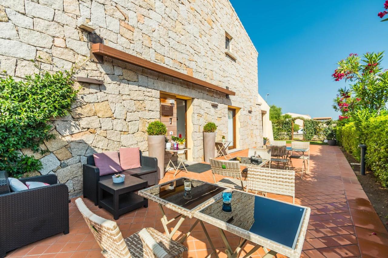Relais Del Borgo- Domo Hotel Porto San Paolo  Luaran gambar