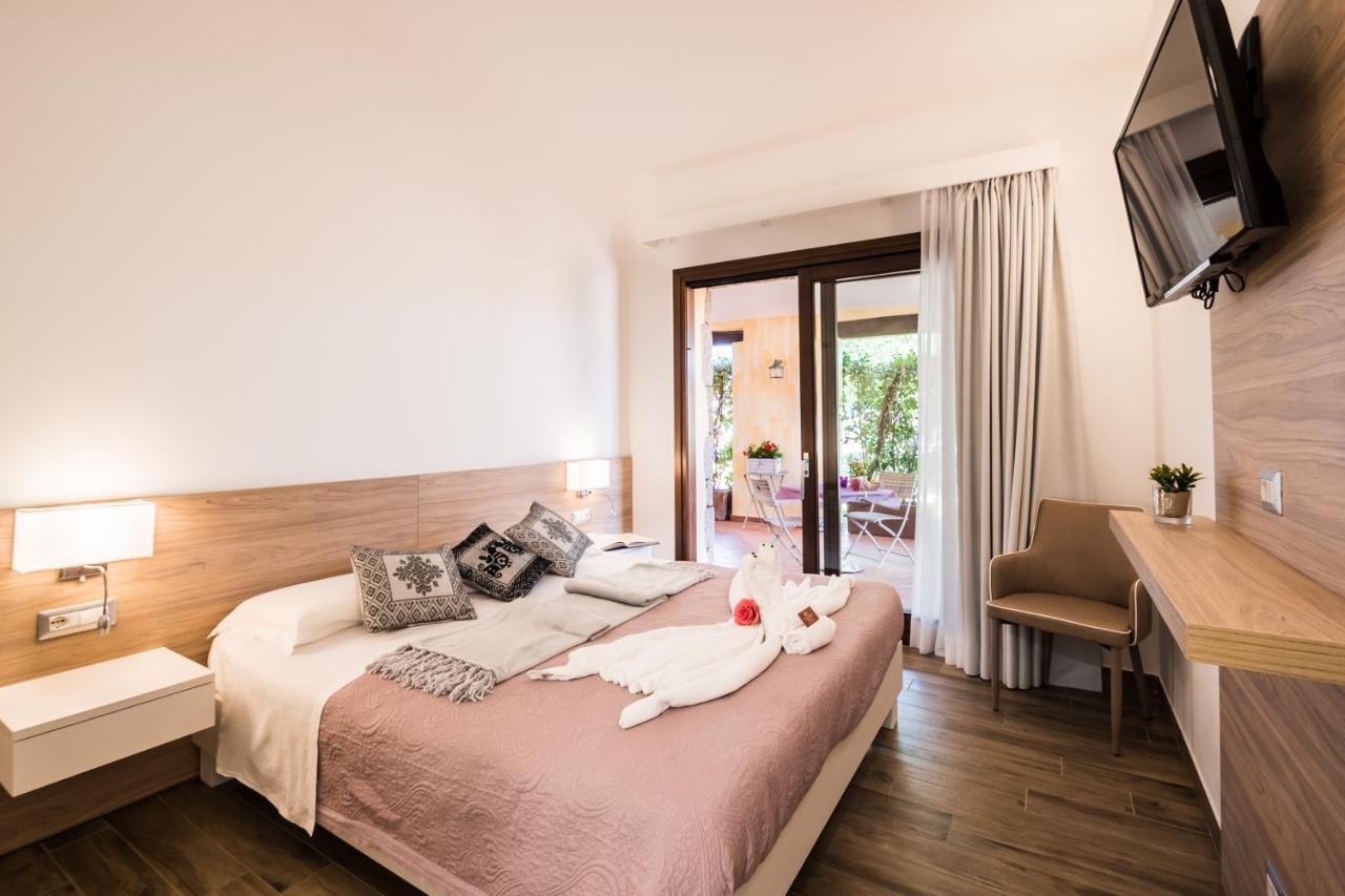 Relais Del Borgo- Domo Hotel Porto San Paolo  Luaran gambar