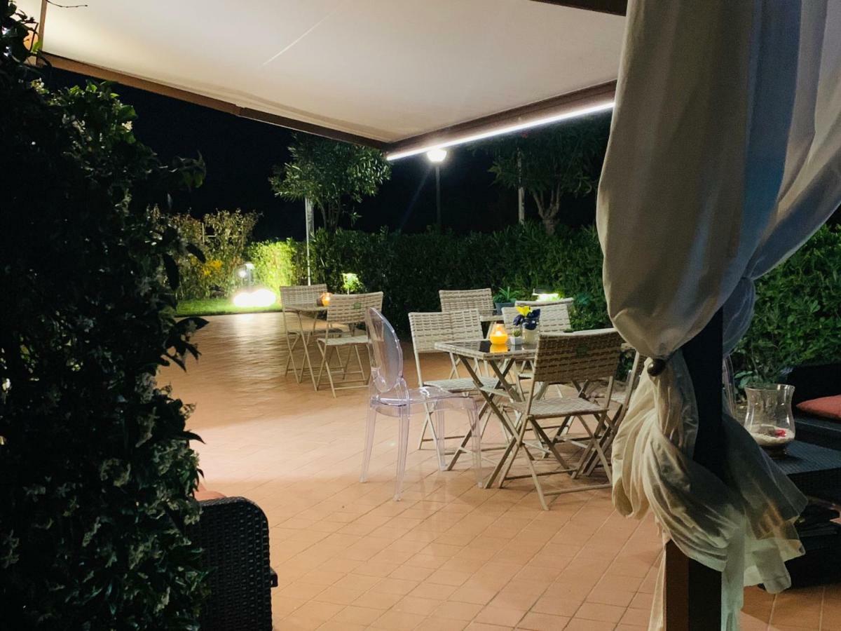 Relais Del Borgo- Domo Hotel Porto San Paolo  Luaran gambar
