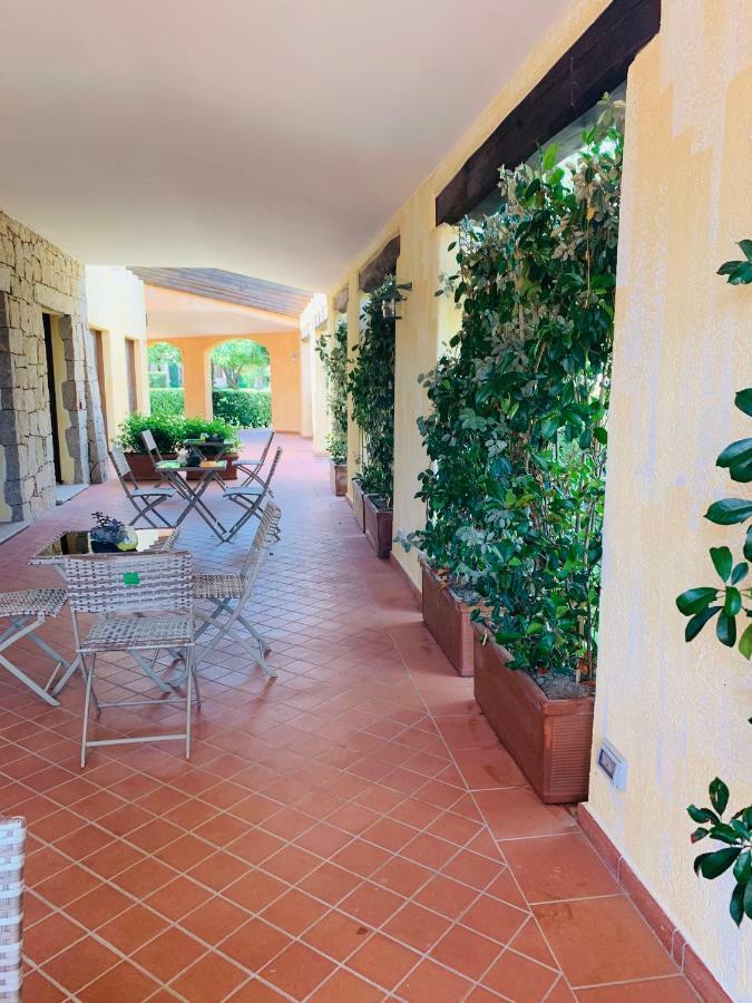 Relais Del Borgo- Domo Hotel Porto San Paolo  Luaran gambar